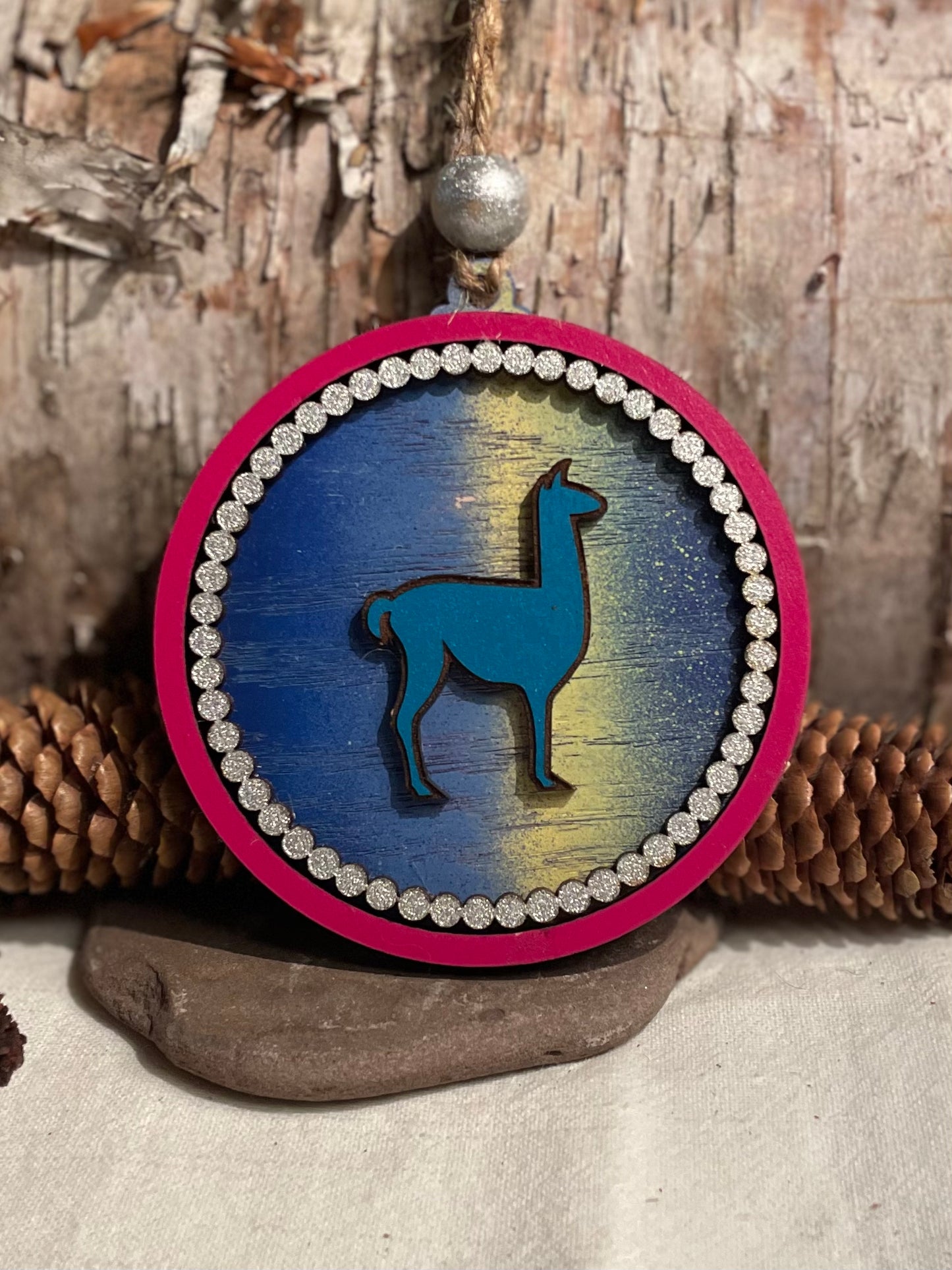 Ornament, Llama